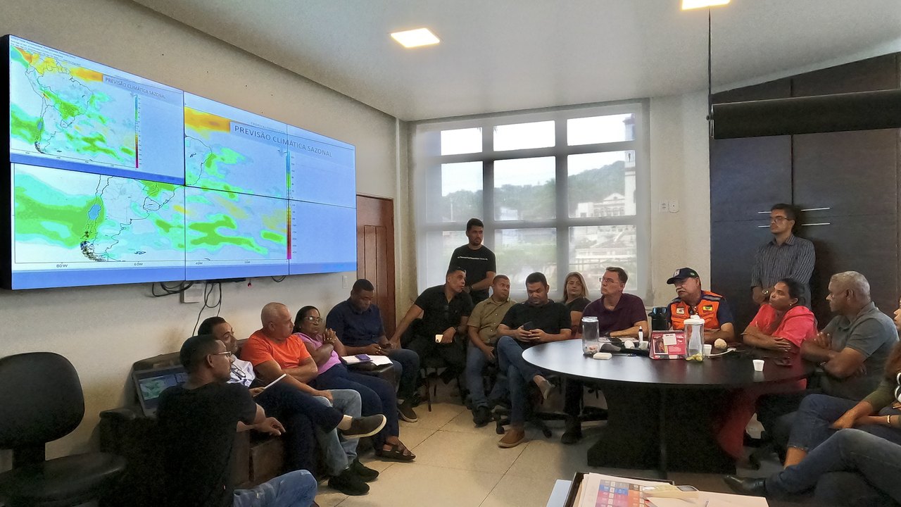 Pilar monta plano de ação para prevenir danos durante quadra chuvosa