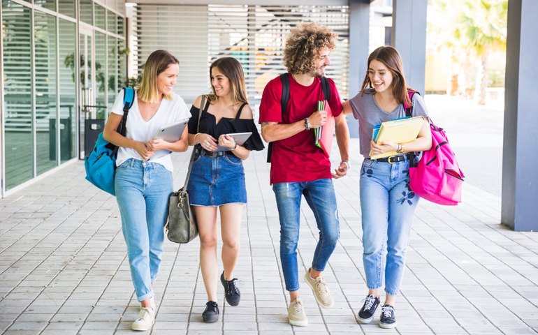 Universidade lança programa vocacional para adolescentes brasileiros em Orlando