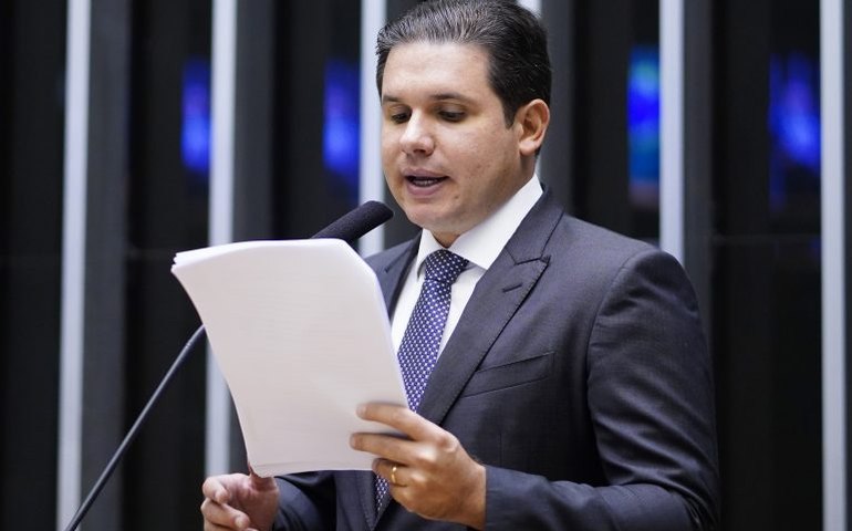 Governo tem de fazer avaliação se ministros estão dando conta, afirma Motta