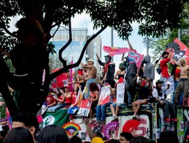 Ato pró-Lula em SP ocorre sem apoio oficial do PT, e domingo de manifestações tem confronto no metrô