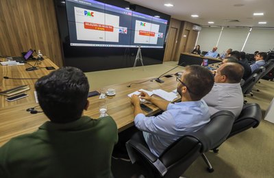 Secretários de Estado participam de seminário online sobre seleções de projetos para o Novo PAC