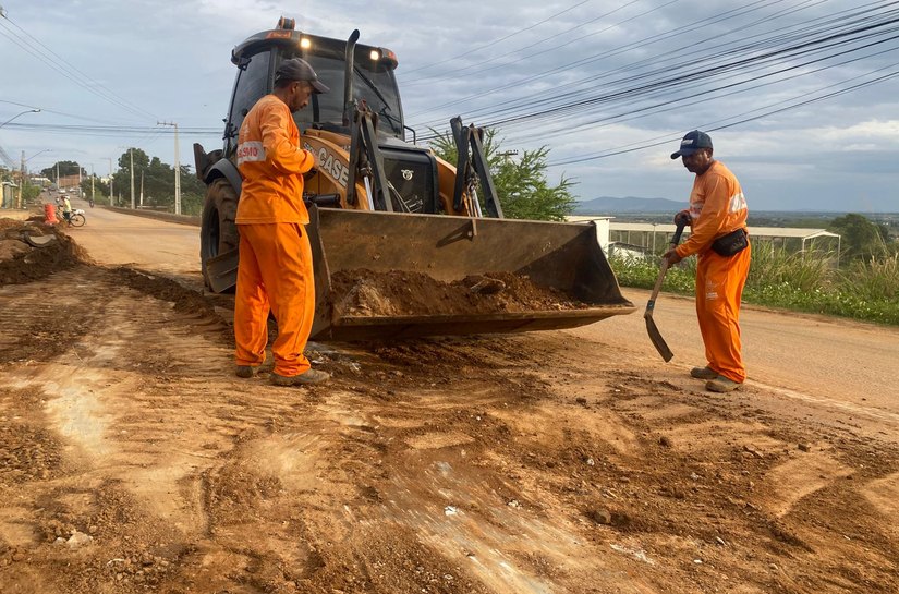 Palmeira: Equipe de Urbanismo realiza limpeza na cidade após chuvas torrenciais