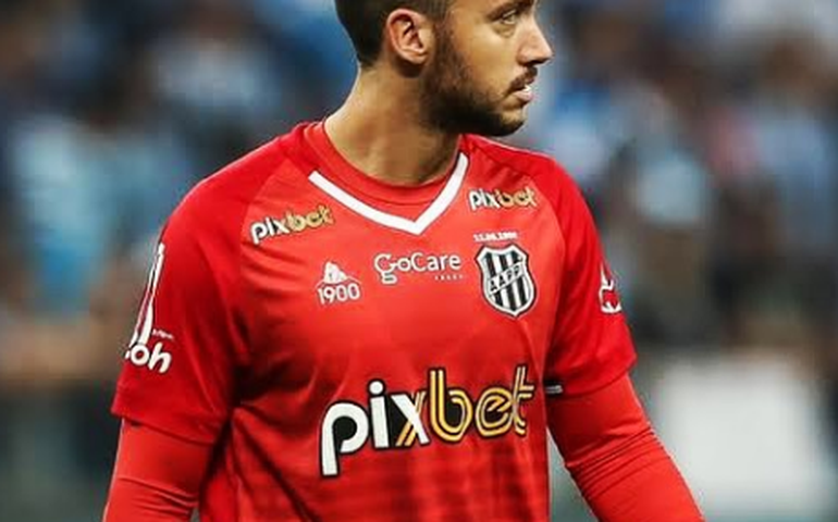 Goleiro Caíque França rescinde com a Ponte Preta e acerta com o Sport