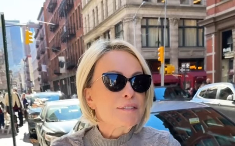 Ana Maria Braga comenta sobre cheiro de maconha na rua dos EUA
