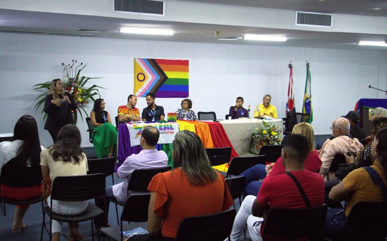  Secretaria de Prevenção à Violência participa do Seminário Estadual de Combate à LGBTfobia 