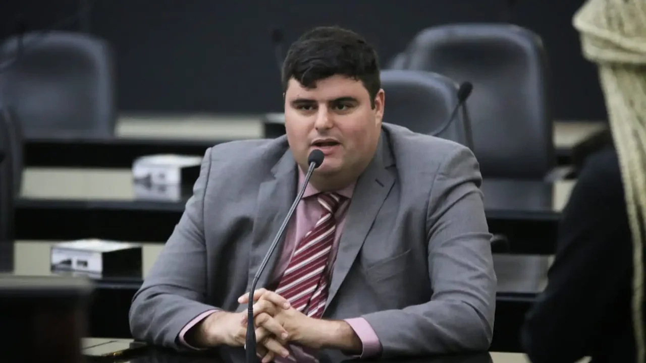 Recém-empossado na ALE, deputado terá que resolver pendências com funcionários de hospital