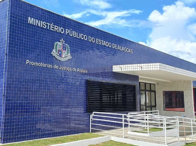 Em ação, MP pede a exoneração de cargos comissionados pela Câmara de Atalaia