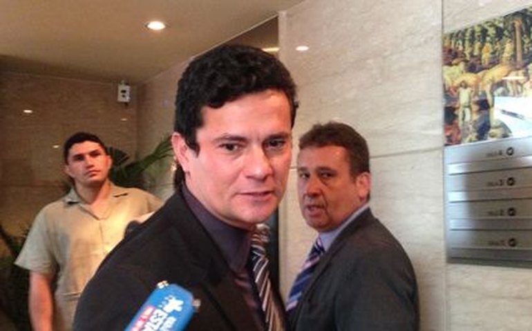 Juiz aceita denúncia contra nove acusados na Operação Lava Jato