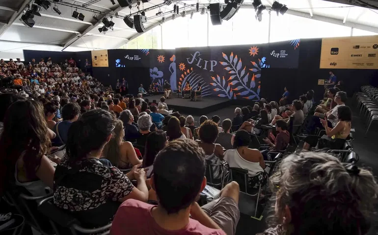 Começa a Flip 2023; veja oito destaques da programação para assistir de casa