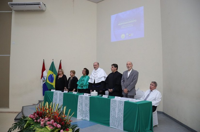 Docentes aposentados do ICBS se tornam professores eméritos da Ufal