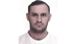 preso  / Foto: O suspeito Carlenilton Pereira Maltas, preso em Aracaju pela PF neste domingo, 7, acusado de participar da execução de dois líderes do PCC Foto: Reprodução/Secretaria de Segurança Pública e Defesa Social do Ceará