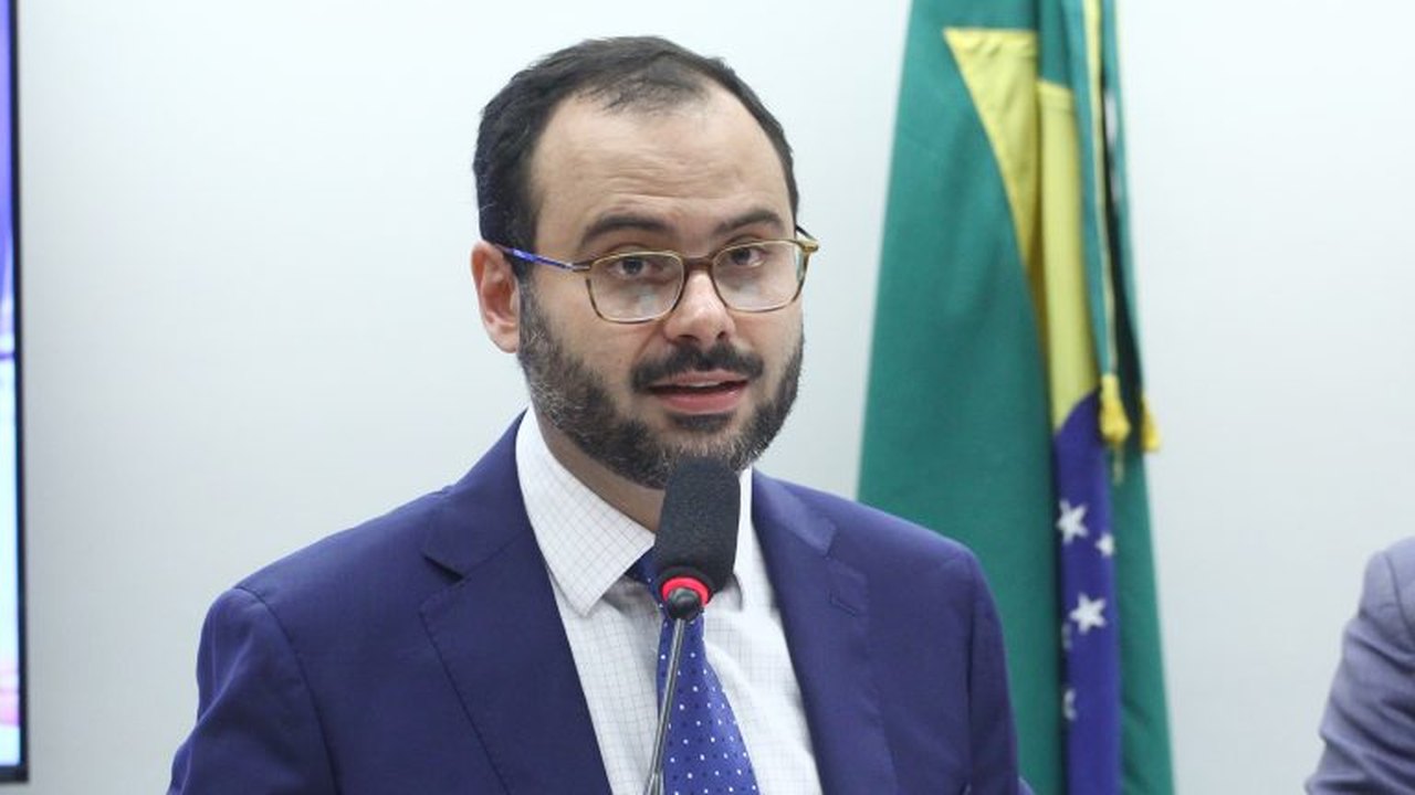 Governo vai apresentar projeto de lei para perdoar dívidas dos setores de eventos, bares e restaurantes