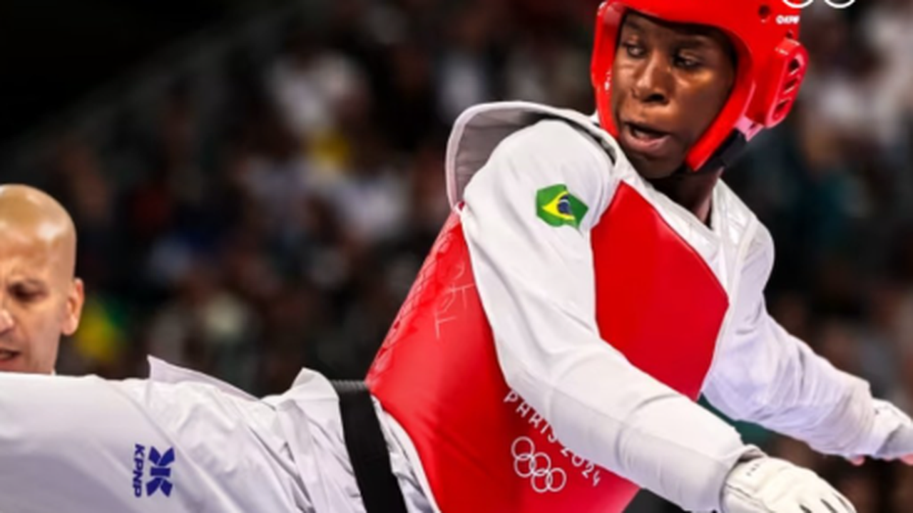 Brasil tem novo feito inédito no taekwondo com título mundial de Henrique Marques