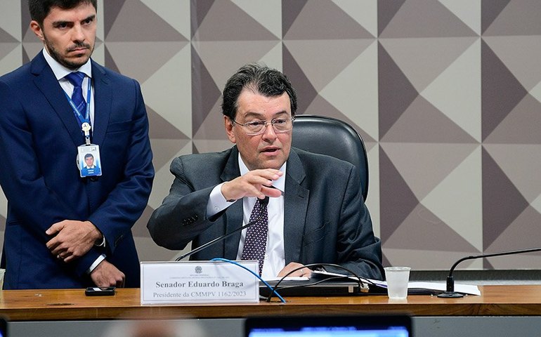 Revisão de regimes diferenciados a cada 5 anos é sinal importante ao mercado, diz Braga