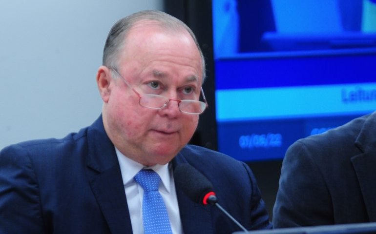 Comissão de Constituição e Justiça quer ouvir Zambelli e testemunhas antes de votar parecer sobre a perda de mandato