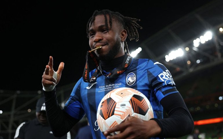 Herói do título da Atalanta, Lookman exalta conquista da Liga Europa: 'Foi fantástico'