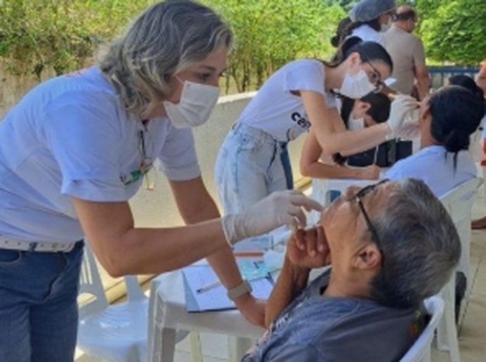 Cesmac promove ação de saúde bucal na comunidade quilombola de Santa Luzia do Norte