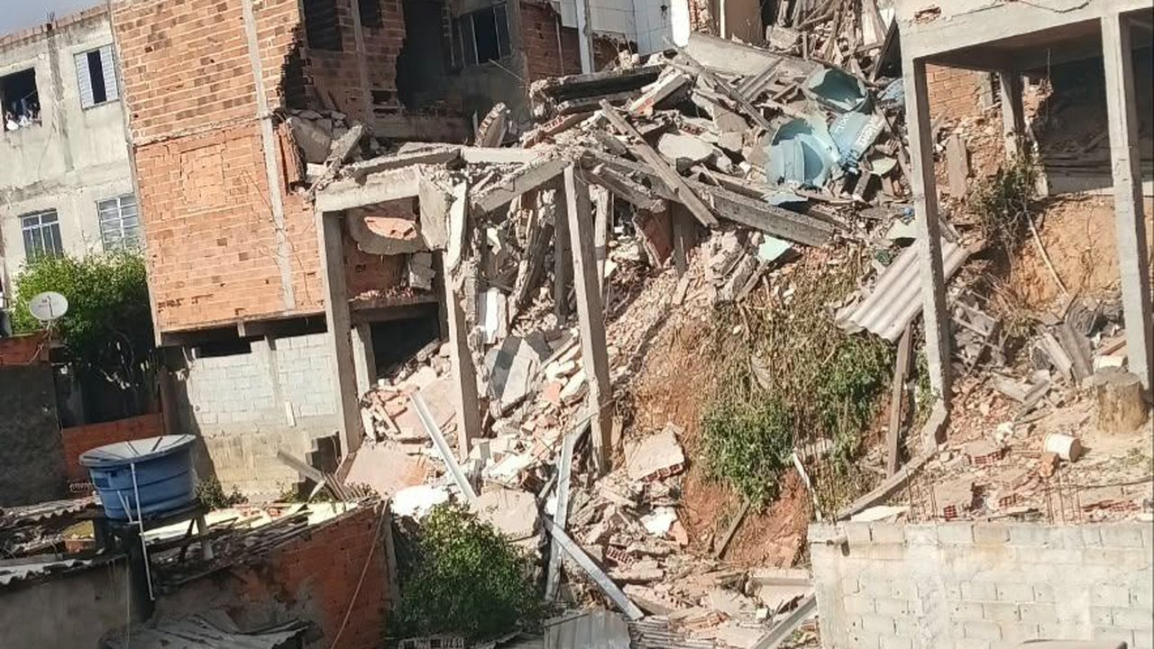 Explosão de botijão de gás causa interdição de 13 casas em São Paulo
