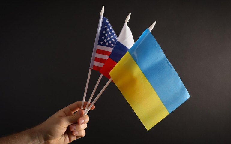 Mídia ocidental indica qual tratado Ucrânia violou primeiro