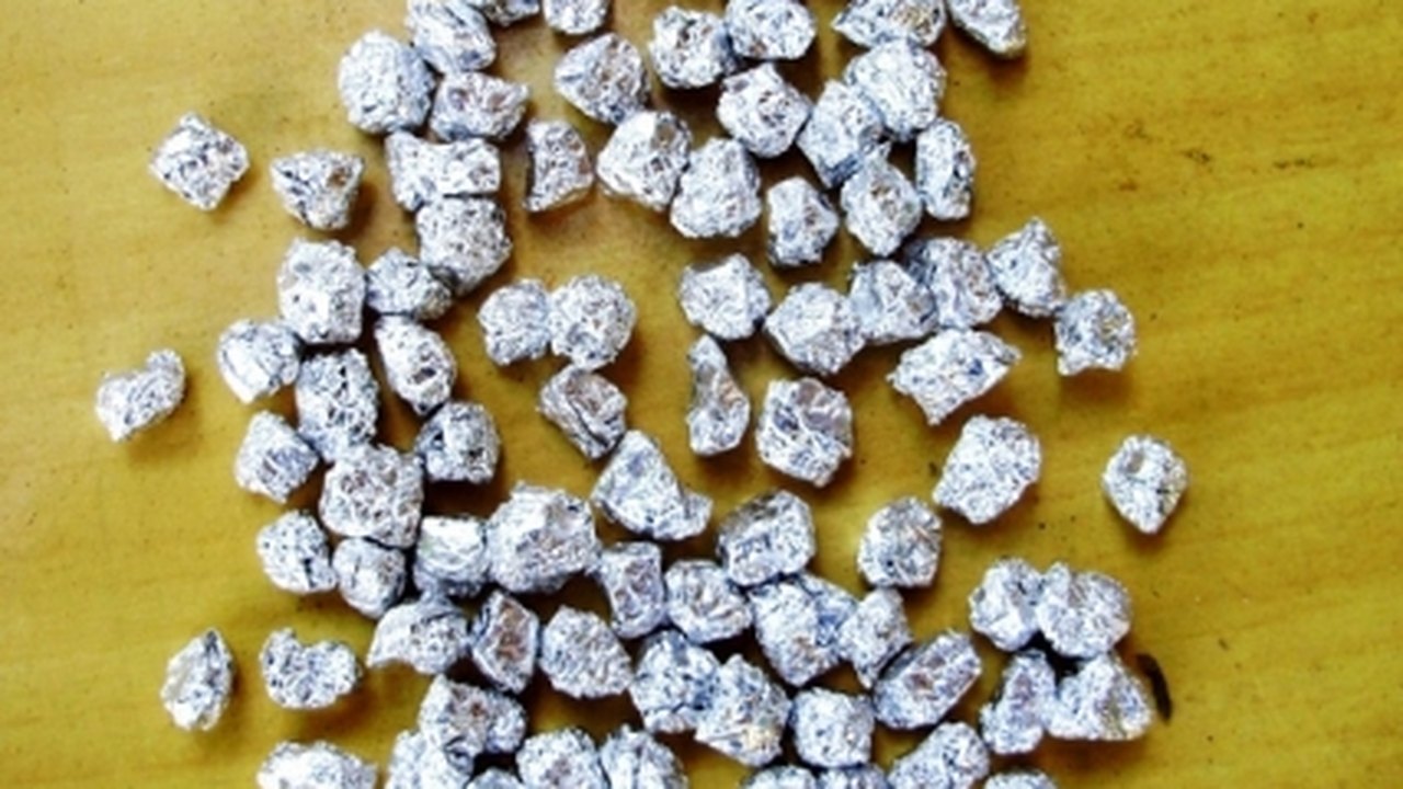 107 pedras de crack são apreendidas com menor de idade