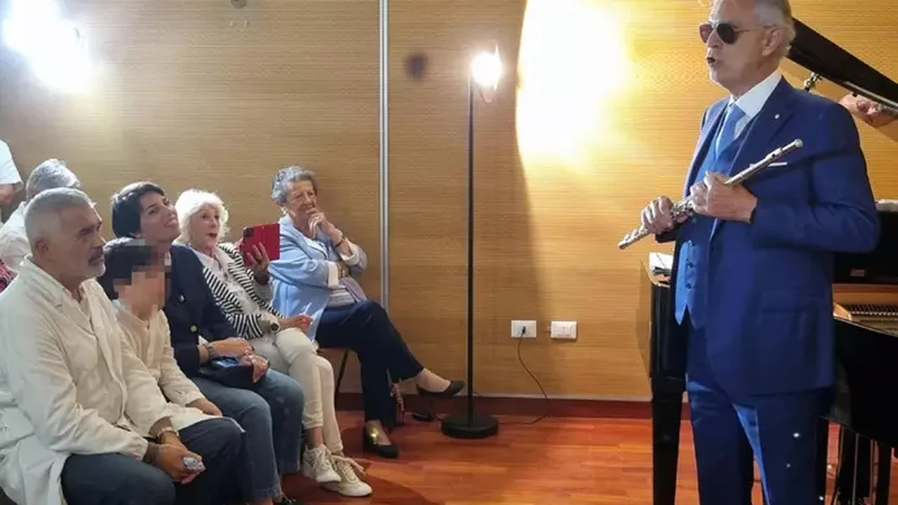 Bocelli faz concerto especial para pacientes oncológicos em hospital na Itália