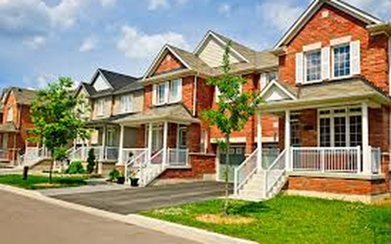 Vendas de moradias novas nos EUA caem 0,6% em julho ante junho