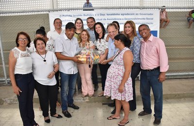 Cestas garantem segurança alimentar das famílias santanenses, dizem beneficiárias 