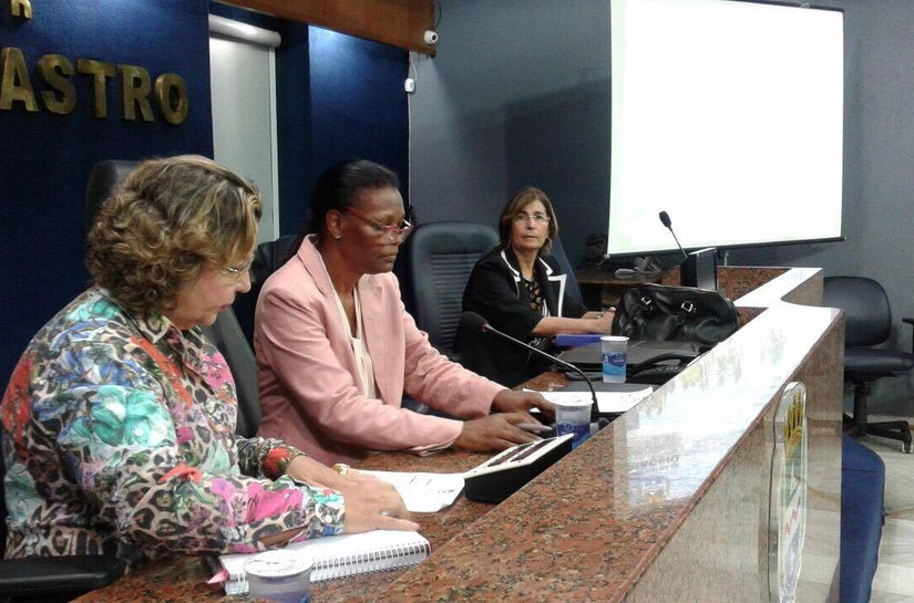 Fátima Santiago preside audiência de prestação de contas da Saúde