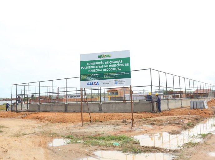 Obras da construção da quadra do Loteamento Búzios do Francês estão avançadas