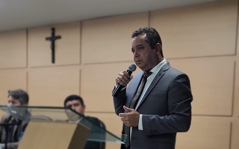 “Thiago ML descumpre o regimento e por birra não quer o desenvolvimento de Arapiraca”, afirma vereador