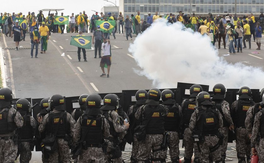 Moraes aceita denúncia contra outros 200 envolvidos nos atos golpistas