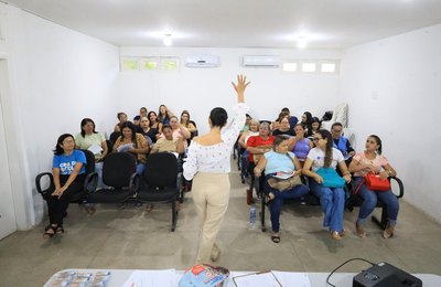 Agentes Comunitários de Palmeira são capacitados sobre Vigilância Alimentar e Nutricional