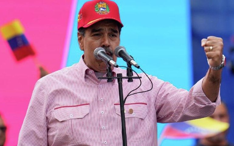 Maduro critica postura dos EUA e pede atenção aos problemas internos