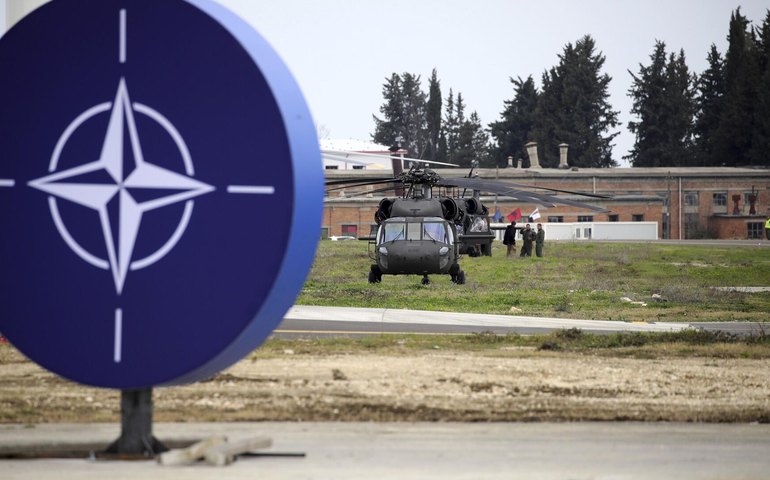 Otan não está preparada para conflito prolongado, alerta comandante naval