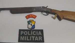 Homem é preso após ameaçar dona de bar com espingarda para comprar fiado em Canindé de São Francisco / Foto: Foto: Polícia Militar/SE