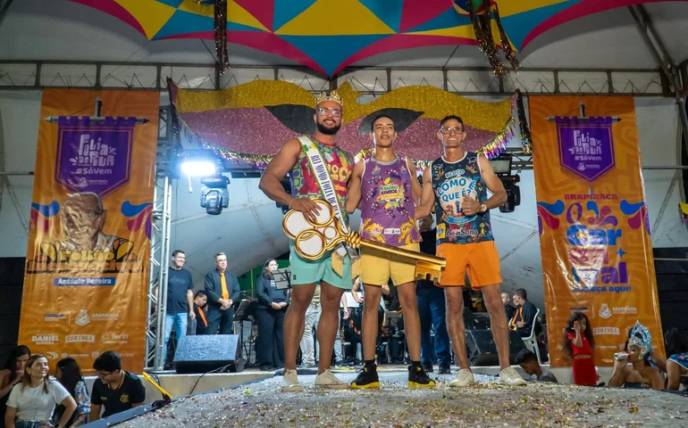 Arapiraca abre Carnaval com  Escolha do Rei, Rainha e do melhor Estandarte do Folia de Rua nesta sexta, 23; Samila Lima e orquestra de frevo animarão a festa