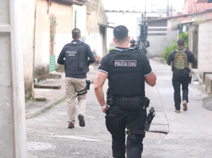 Polícia Civil de Alagoas realiza operação contra organização criminosa na Bahia