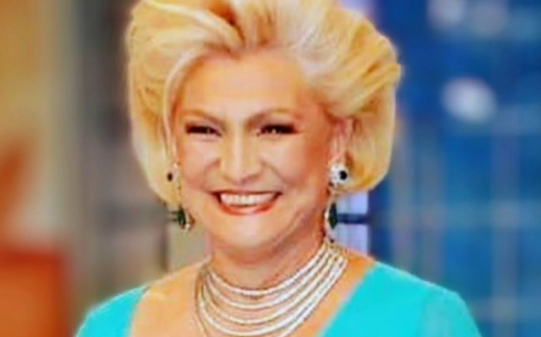 +SBT traz imagens raras de Hebe Camargo fazendo 'blackface' em novo documentário