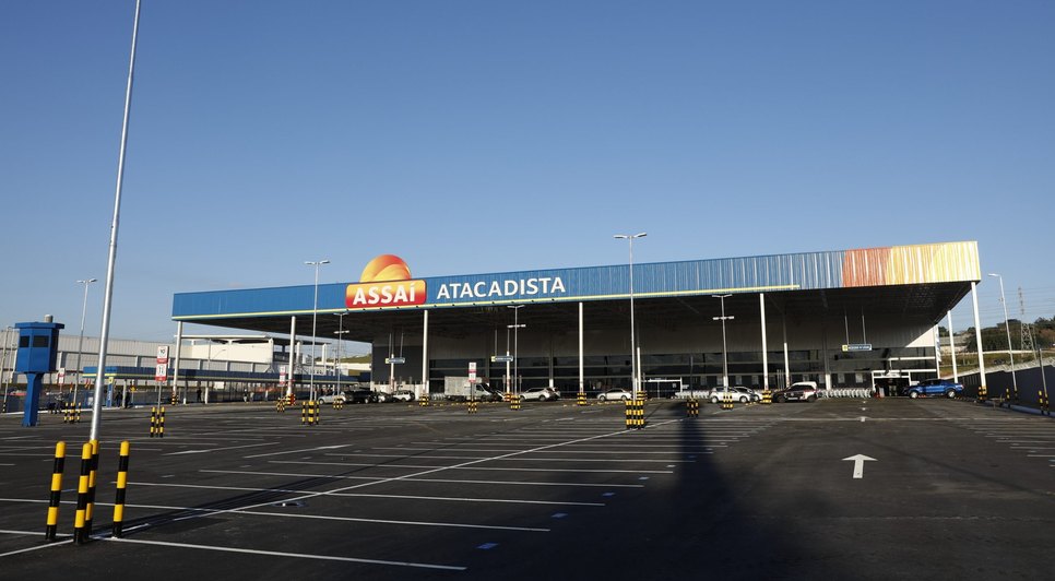 Supermercado atacadista abre mais de 300 vagas de emprego em Sergipe