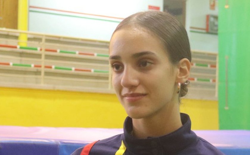 Ginasta espanhola de 17 anos morre após contrair meningite