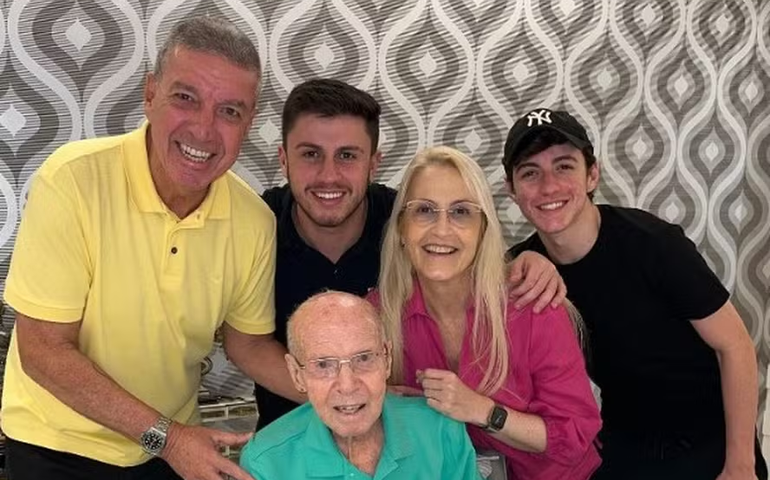 Em briga pela herança, filhos de Zagallo acusam irmão de “cercear” acesso ao pai