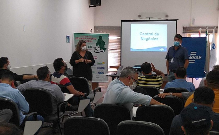 Seminário discute estratégias de negócios para a bovinocultura de leite no Baixo São Francisco