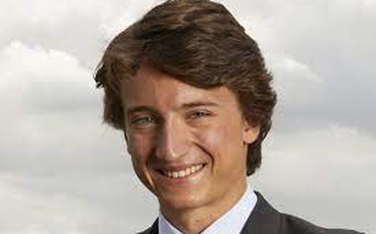 Jean Arnault: conheça o herdeiro de 25 anos do império Louis Vuitton e o relógio de luxo que ele criou