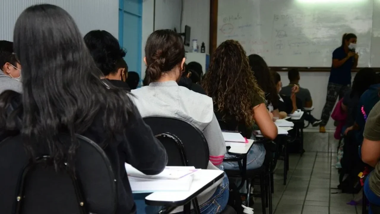 TCU quer plano de ação para Pé-de-Meia, com avaliação de efeitos e controle de irregularidades