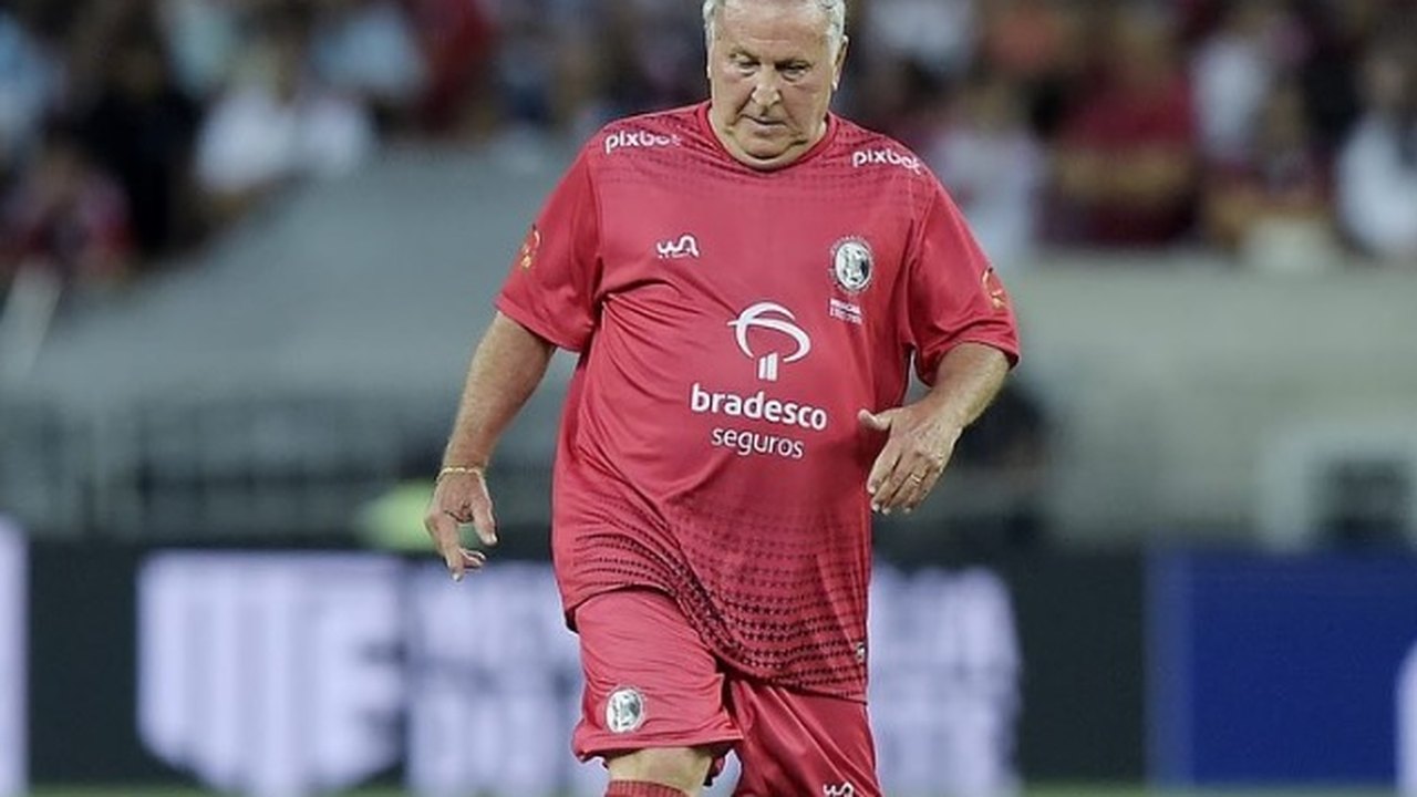 Zico pode voltar a ser coordenador da seleção brasileira, diz jornal