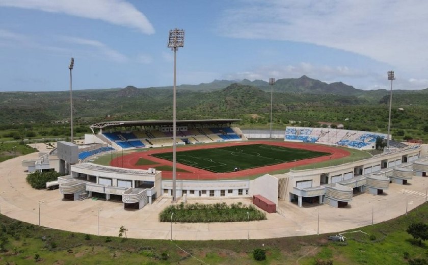 Cabo Verde é o primeiro país a adotar o nome de Pelé em um estádio após sua morte