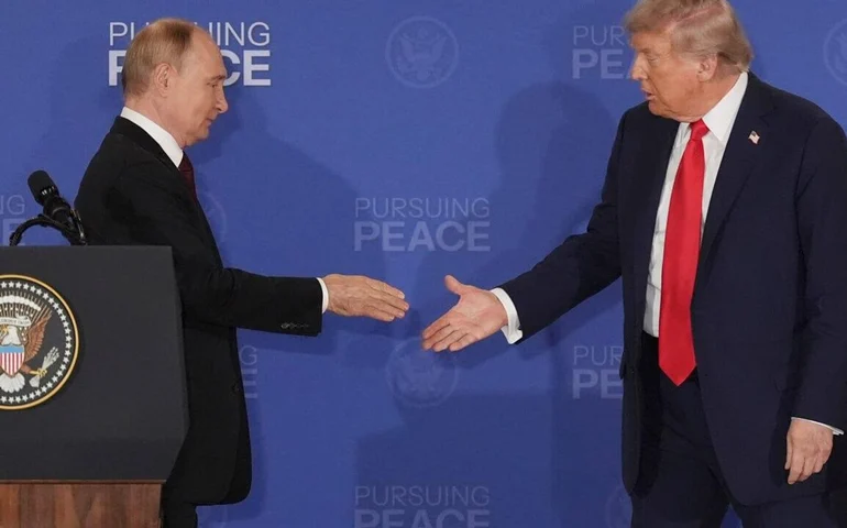Analista turco: encontro entre Putin e Trump na Hungria será um 'golpe na Europa'