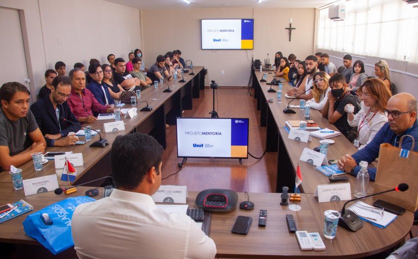 Sedetur recebe equipe do projeto mentoria, da Unit Alagoas