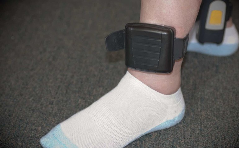 Depen descobre rompimento de tornozeleira de líder do PCC no Paraná