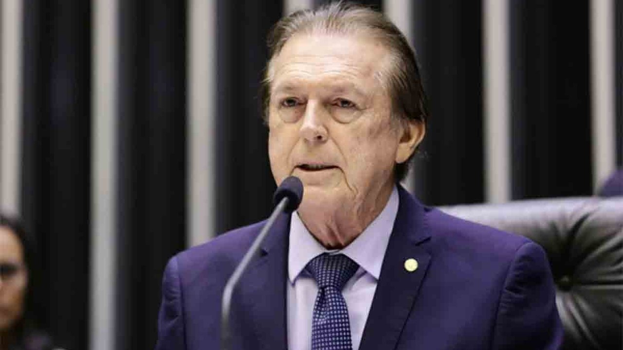Bivar atropela Milton Leite na articulação do palanque em SP